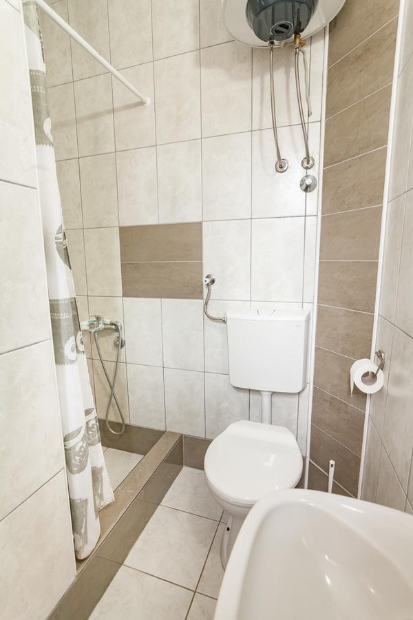 Vongola Apartment Utjeha Exterior photo
